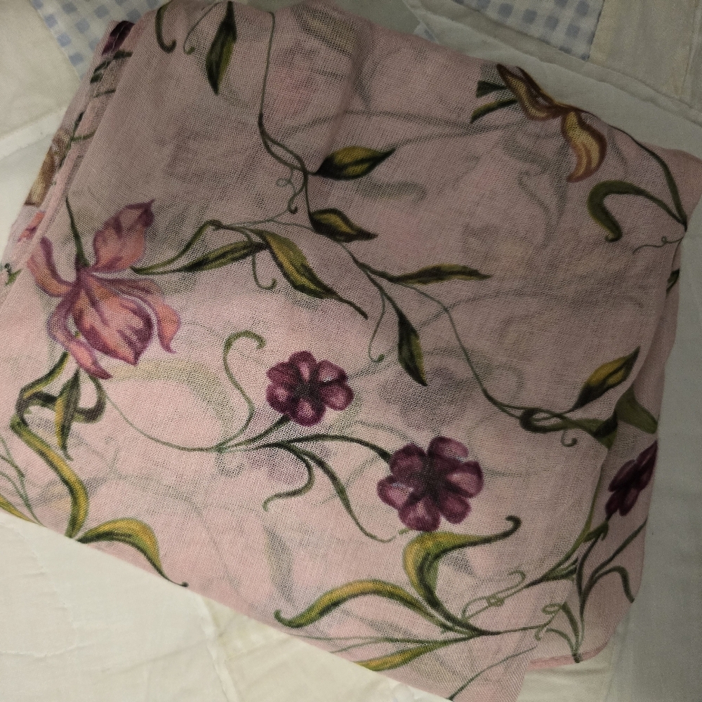 Vela Hijab Pink Floral STANDARD